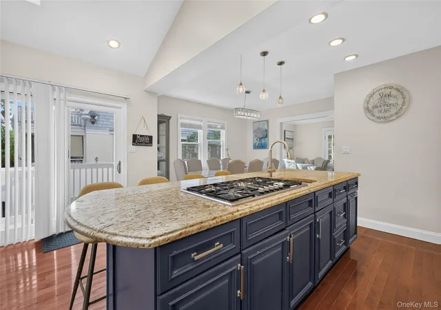 Photo 4 of Sale Pending at 224-20 92nd Avenue, New York, NY 11428 | MLS# 1039329 | Listing updated on 2026-10-08