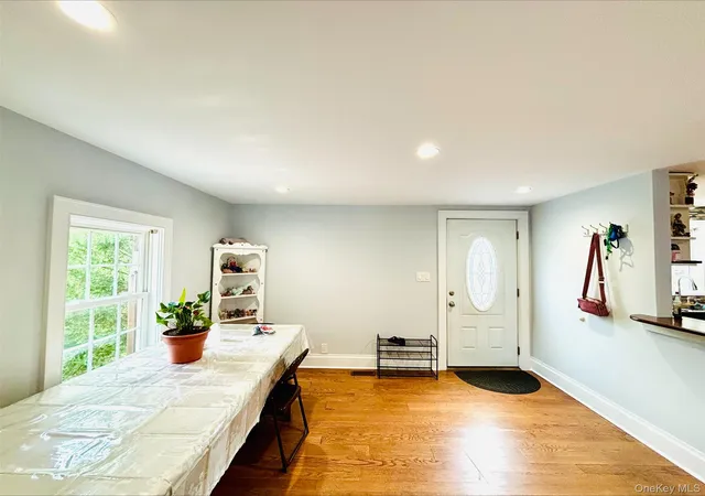 Photo 3 of Manufactured home for sale at 41 Carls Pl #41, Riverhead, NY 11901 | MLS# 1039340 | Listing updated on 2026-10-04