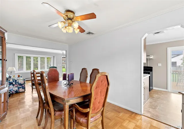 Photo 3 of Sale Pending at 29 Cottonwood Dr, Smithtown, NY 11725 | MLS# 1039345 | Listing updated on 2026-10-03