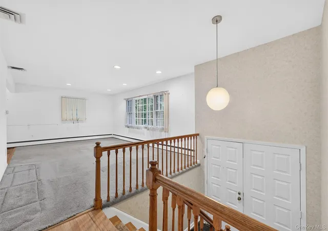 Photo 2 of Single family home for sale at 3 Tara Dr, Ramapo, NY 10970 | MLS# 1039361 | Listing updated on 2026-10-20