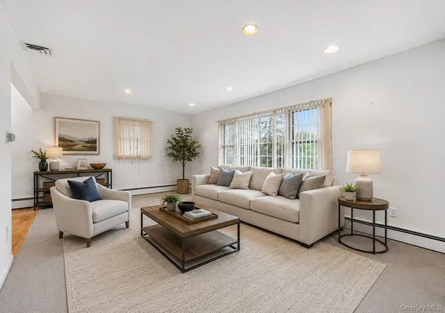 Photo 3 of Single family home for sale at 3 Tara Dr, Ramapo, NY 10970 | MLS# 1039361 | Listing updated on 2026-10-20