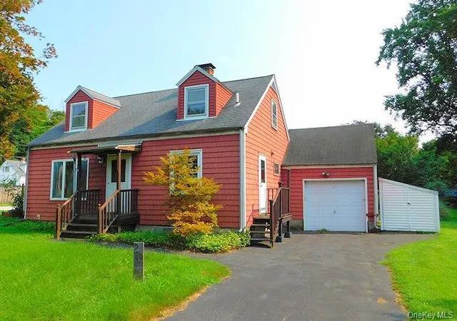 1st image of 20 Farm Ln, Hyde Park, NY 12538 | MLS# 1039366