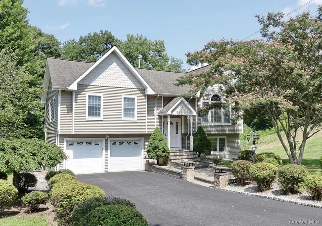 Photo 34 of Single family home for sale at 4 Woolf Rd, Haverstraw, NY 10980 | MLS# 1039367 | Listing updated on 2026-09-04