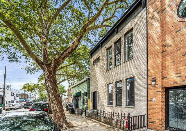 Photo 1 of Multi family home for sale at 5142 35th Street, New York, NY 11101 | MLS# 1039374 | Listing updated on 2026-09-06