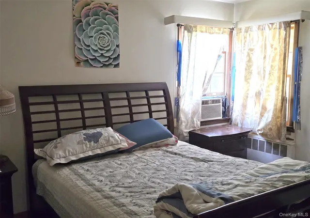 Photo 4 of Single family home for sale at 147 Miller Rd, Oyster Bay, NY 11801 | MLS# 1039376 | Listing updated on 2026-08-28
