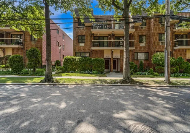 Condo for sale at 71-24 162nd Street #2, New York, NY 11365 | MLS# 1039380