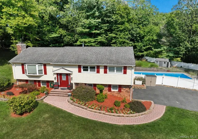 1st image of 1 Potter Ln, Ramapo, NY 10901 | MLS# 1039381