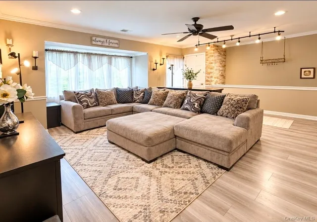 Photo 3 of Condo for sale at 25 Victorian Ln, Brookhaven, NY 11763 | MLS# 1039399 | Listing updated on 2026-09-12