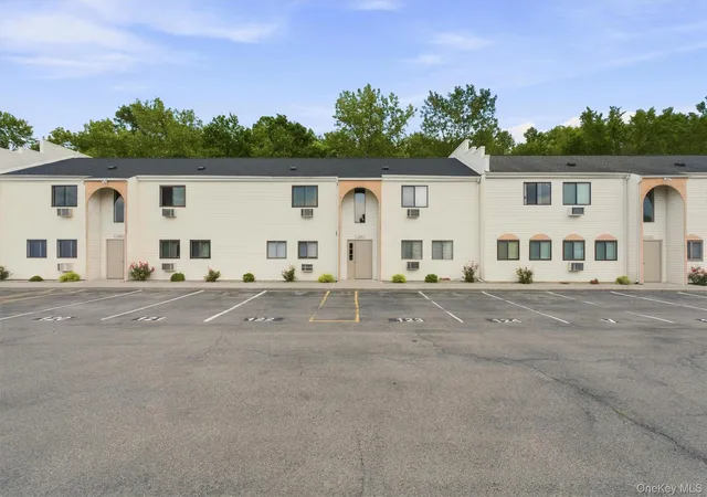Listing Photo 1 - Condo for sale in building located at 21 Scarborough Ln, Wappingers Falls, NY 12590 - Unit #B