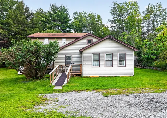 3rd image of 169 Main St, Rockland, NY 12758 | MLS# 1039450