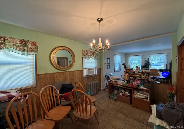 Photo 4 of Sale Pending at 164 S Evergreen Dr, Brookhaven, NY 11784 | MLS# 1039454 | Listing updated on 2026-10-07