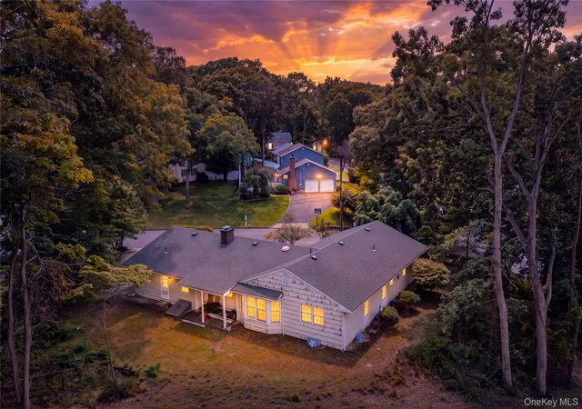 Photo 3 of Single family home for sale at 1 Briar Ct, Brookhaven, NY 11778 | MLS# 1039462 | Listing updated on 2026-08-22