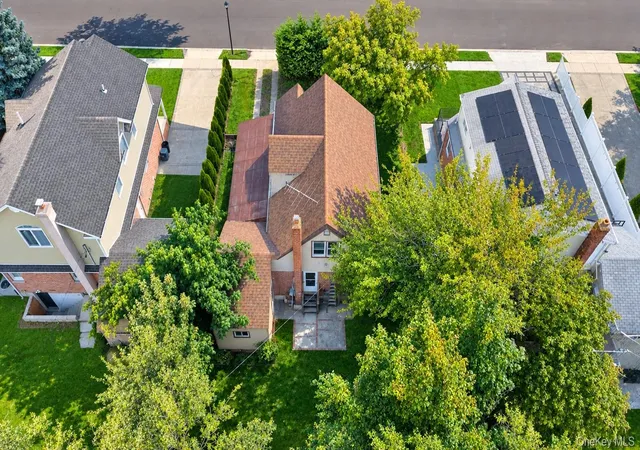 Photo 3 of Single family home for sale at 63 Ruby St, Hempstead, NY 11003 | MLS# 1039474 | Listing updated on 2026-10-08