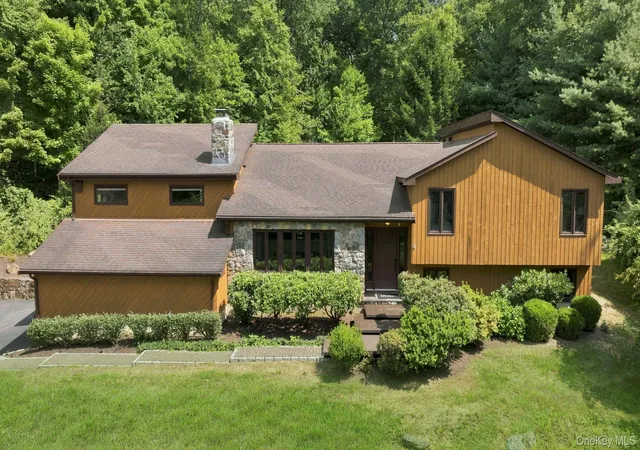 Single family home for sale at 66 Maple Wood Dr, Southeast, NY 10509 | MLS# 1039488