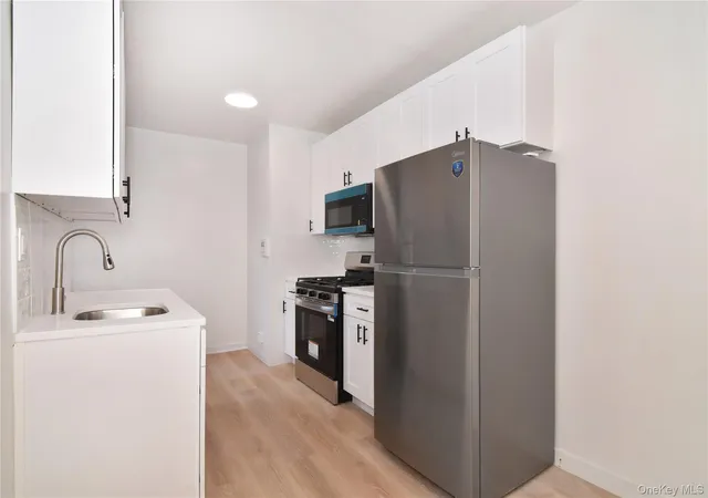 Photo 4 of House for sale at 590 E 3rd Street #1L, Mount Vernon, NY 10553 | MLS# 1039489 | Listing updated on 2026-08-29