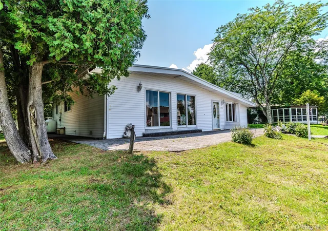 2nd image of 210 Lake Shore Dr E, Thompson, NY 12775 | MLS# 1039491