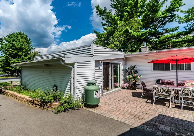 4th image of 210 Lake Shore Dr E, Thompson, NY 12775 | MLS# 1039491