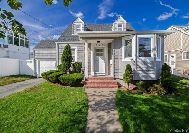 Photo 1 of Sale Pending at 837 Edward St, Hempstead, NY 11510 | MLS# 1039502 | Listing updated on 2026-10-21