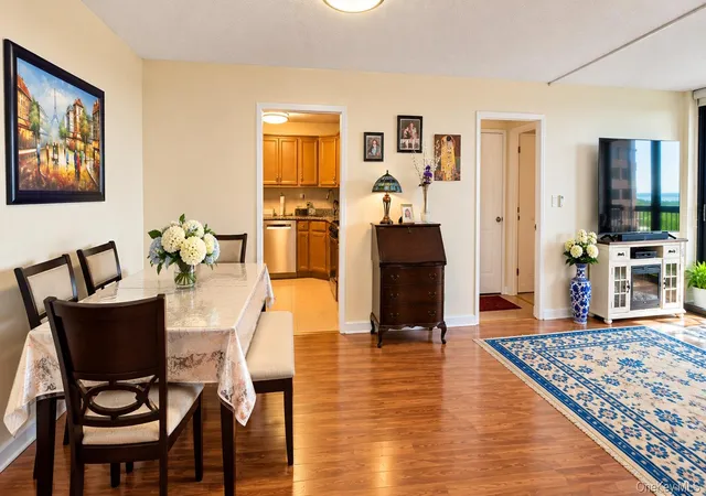 Photo 2 of Condo for sale at 2 Bay Clb Dr #10Z3, New York, NY 11360 | MLS# 1039505 | Listing updated on 2026-10-28