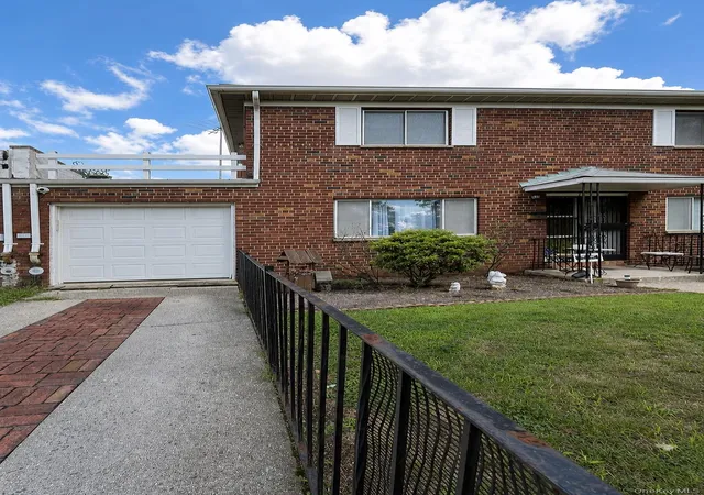 46th image of 1340 Mac Donough Pl, New York, NY 10465 | MLS# 1039516