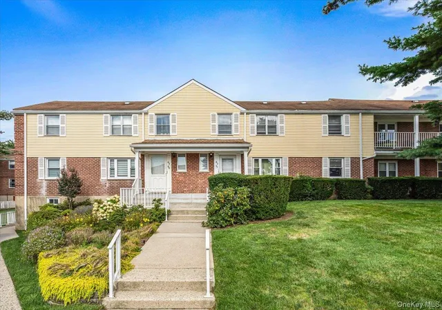 Photo 3 of Condo for sale at 67 71 Cloverdale Ln #148, New York, NY 11364 | MLS# 1039533 | Listing updated on 2026-09-16
