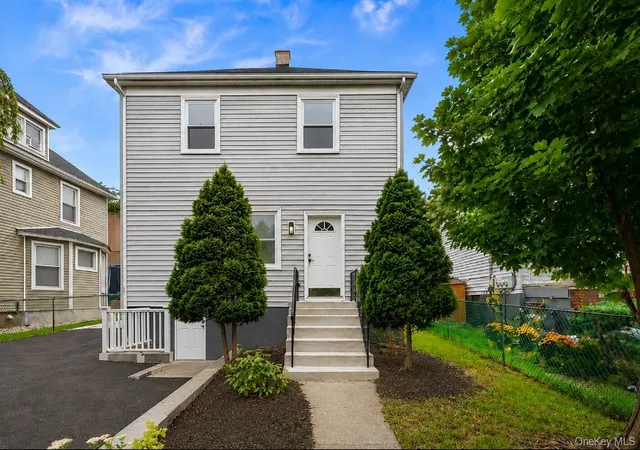 Photo 1 of Single family home for sale at 18 Anna St, Orangetown, NY 10960 | MLS# 1039566 | Listing updated on 2026-08-21