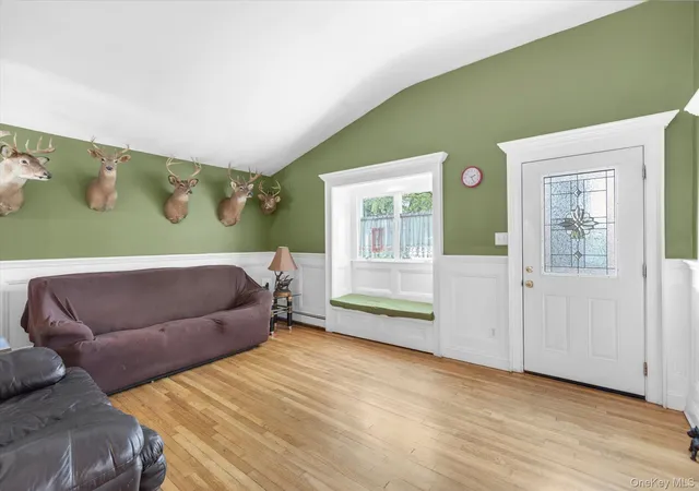 2nd image of 81 Lenore Ln, Brookhaven, NY 11738 | MLS# 1039618