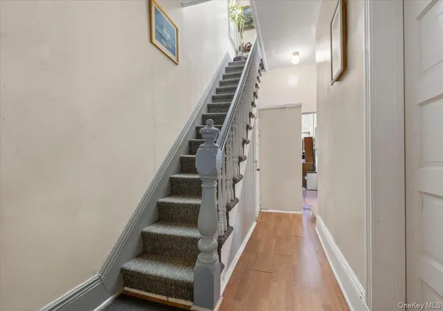 Listing Photo 4 - Condo for sale in building located at 3713 Willett Ave, New York, NY 10467