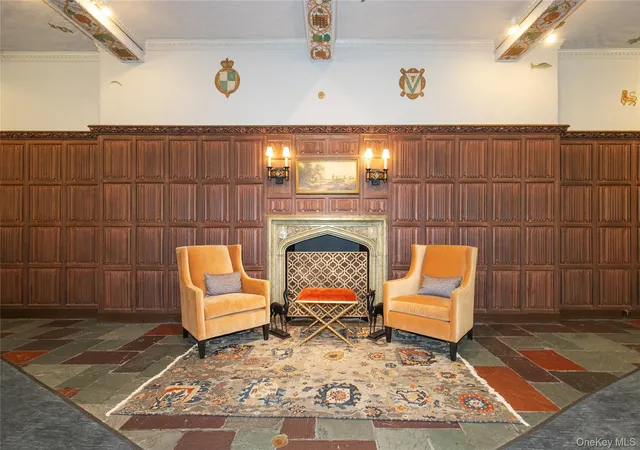2nd image of 4 Maple Dr #6-I, North Hempstead, NY 11021 | MLS# 1039649