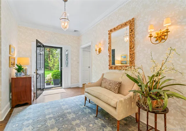Photo 5 of Single family home for sale at 18 Matinecock Farms Rd, Glen Cove, NY 11542 | MLS# 1039651 | Listing updated on 2026-09-04