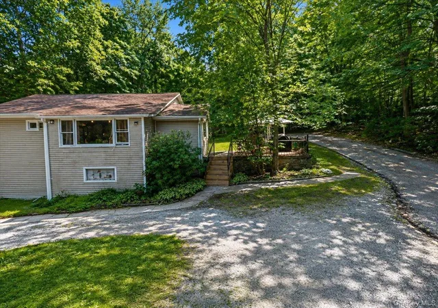 Photo 2 of Single family home for sale at 23 Sunrise Trl, Monroe, NY 10950 | MLS# 1039653 | Listing updated on 2026-09-02