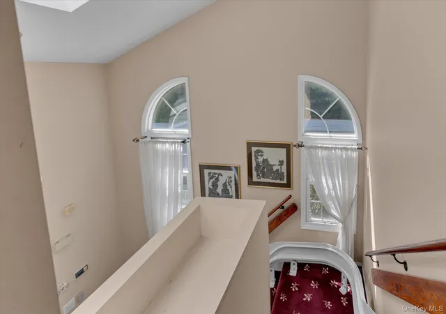 Photo 2 of Condo for sale at 11 Lakebridge Dr S, Smithtown, NY 11754 | MLS# 1039662 | Listing updated on 2026-10-01