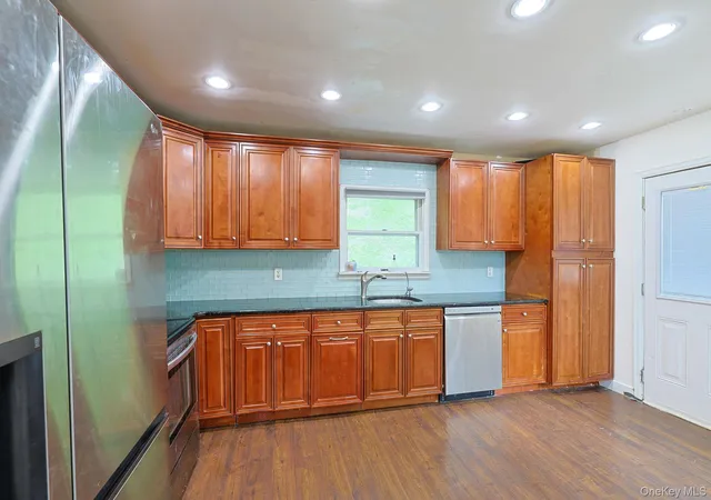 4th image of 16 Clove Rd, Blooming Grove, NY 12577 | MLS# 1039669