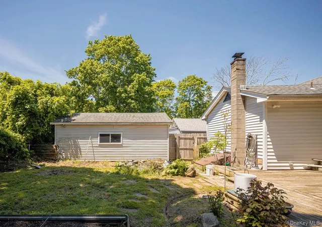 26th image of 278 W Elm Rd, Brookhaven, NY 11951 | MLS# 1039676