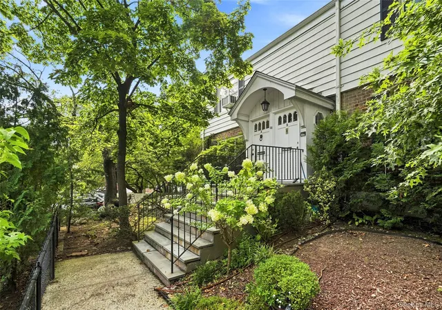 Listing Photo 3 - Condo for sale in building located at 3 Peck Ave, Rye City, NY 10580 - Unit #311A