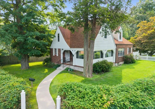 Photo 1 of Single family home for sale at 641 Secor Rd, Greenburgh, NY 10530 | MLS# 1039730 | Listing updated on 2026-08-21