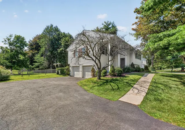 Photo 3 of Sale Pending at 32 Hagan Dr, Poughkeepsie, NY 12603 | MLS# 1039732 | Listing updated on 2026-09-19
