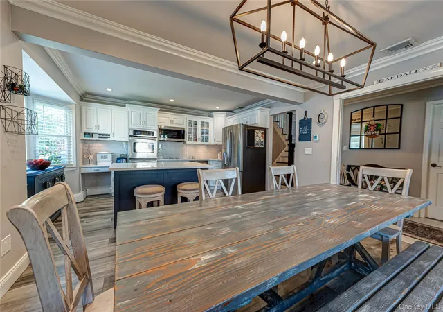 Photo 4 of Single family home for sale at 165 Pepperidge Rd, Islip, NY 11769 | MLS# 1039743 | Listing updated on 2026-09-20