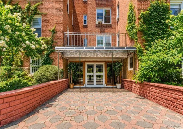 Photo 2 of Condo for sale at 82 40 Austin St #6/K, New York, NY 11415 | MLS# 1039745 | Listing updated on 2026-09-13