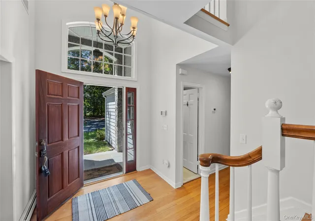 Photo 4 of Single family home for sale at 23 Cliff Rd, Brookhaven, NY 11777 | MLS# 1039772 | Listing updated on 2026-10-03