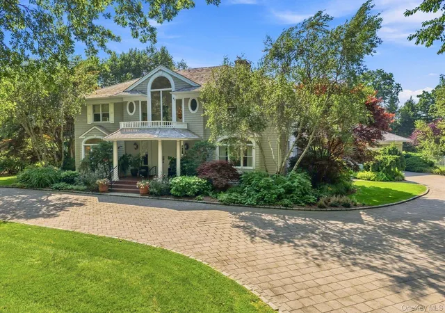 Photo 1 of Single family home for sale at 27 Cedar Ln, Southampton, NY 11960 | MLS# 1039774 | Listing updated on 2026-09-05