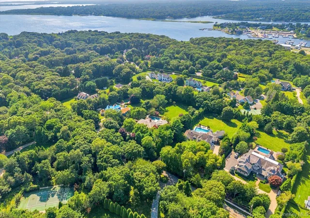 Photo 50 of Single family home for sale at 27 Cedar Ln, Southampton, NY 11960 | MLS# 1039774 | Listing updated on 2026-09-05