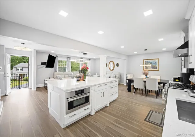 Photo 2 of Single family home for sale at 3123 Douglas Dr, Yorktown, NY 10598 | MLS# 1039790 | Listing updated on 2026-09-25