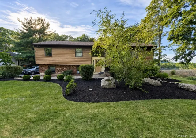 Photo 1 of Single family home for sale at 15 Arlington Dr, Blooming Grove, NY 10950 | MLS# 1039825 | Listing updated on 2026-08-31