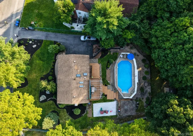 Photo 2 of Single family home for sale at 15 Arlington Dr, Blooming Grove, NY 10950 | MLS# 1039825 | Listing updated on 2026-08-31