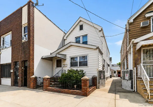 Photo 1 of House for sale at 9416 Linden Blvd, New York, NY 11417 | MLS# 1039830 | Listing updated on 2026-10-04