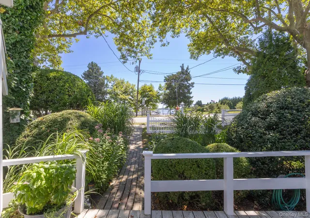 Photo 3 of Condo for sale at 35 Library #8T, Southampton, NY 11978 | MLS# 1039840 | Listing updated on 2026-08-21