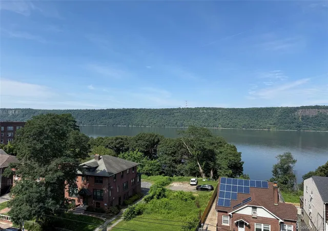 19th image of 650 Warburton #5E, Yonkers, NY 10701 | MLS# 1039846