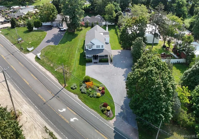 Photo 1 of Sale Pending at 250 Montauk Hwy, Brookhaven, NY 11940 | MLS# 1039854 | Listing updated on 2026-09-25