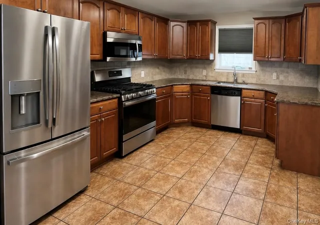 Photo 3 of Single family home for sale at 223 Beach 3rd St, New York, NY 11691 | MLS# 1039869 | Listing updated on 2026-08-18